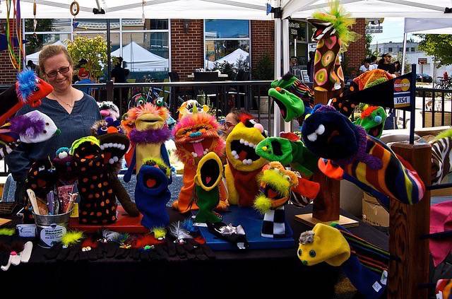 Puppets09