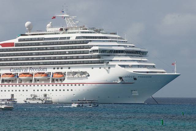 02CruiseShip