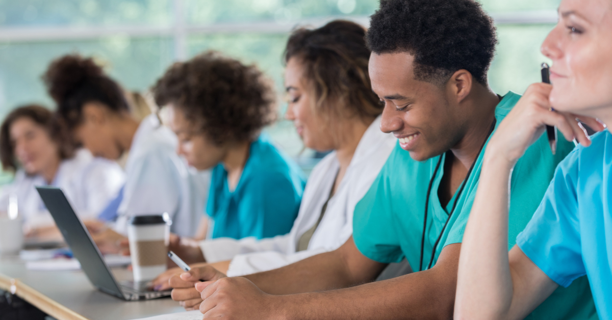 What is Pre-Med and what are the best majors to choose?